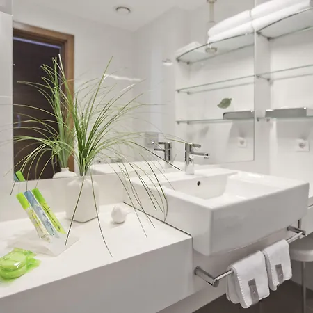 كرواتيا 5* تْسافتات