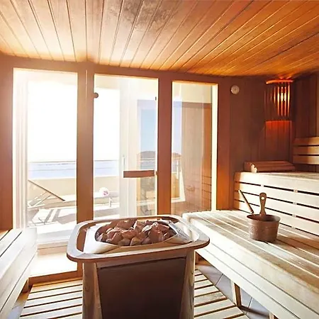 Hotel Croatia 5*